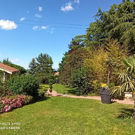 Saint-Georges-Haute-VilleErable Pourpre住宿加早餐旅馆 外观 照片